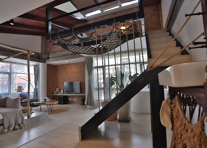 Yolo Boutique Bangkok