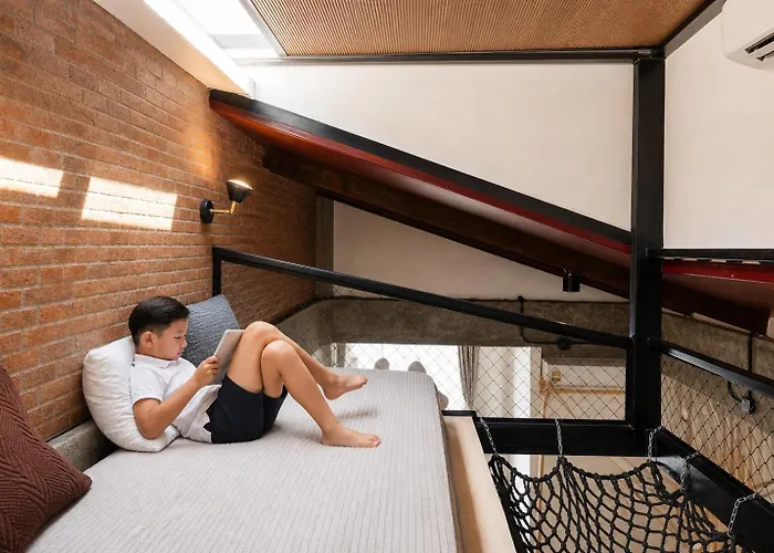 Yolo Boutique Hotel 3*