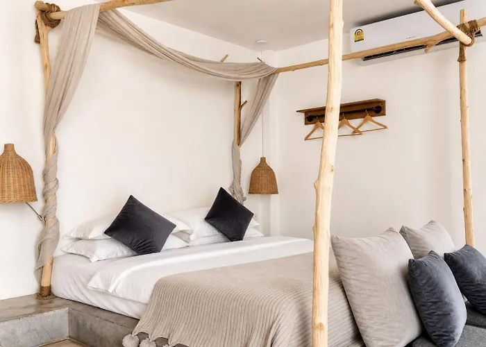 Yolo Boutique Hotel